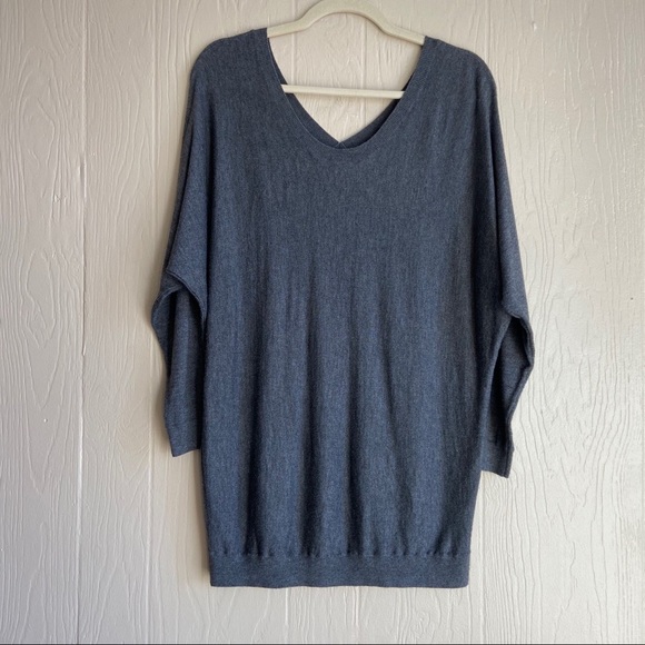 Vince Cashmere Blend V-Neck Sweater - Picture 8 of 9